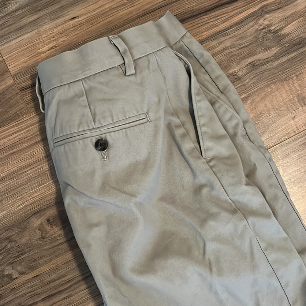 Amazon essentials chinos - Picture 3 of 3